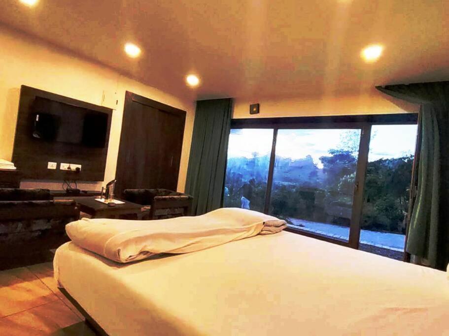 7Bhk Hill Villa Mount Âbû Extérieur photo