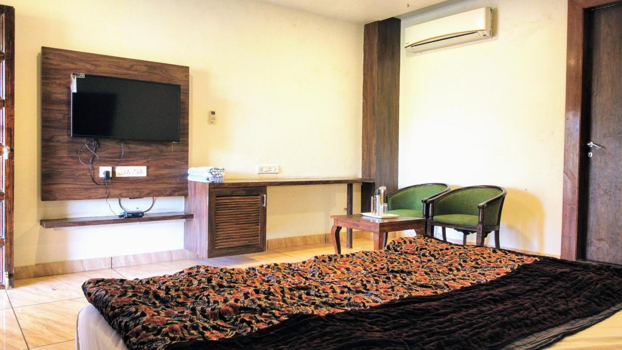 7Bhk Hill Villa Mount Âbû Extérieur photo